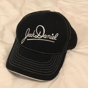 Jack daniel snapback Cotten front, poly mesh back